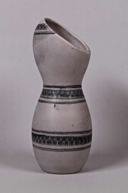 Fernand Elchinger - Vase double lobe à décor fantaisiste de bandes noirs sur fond gris