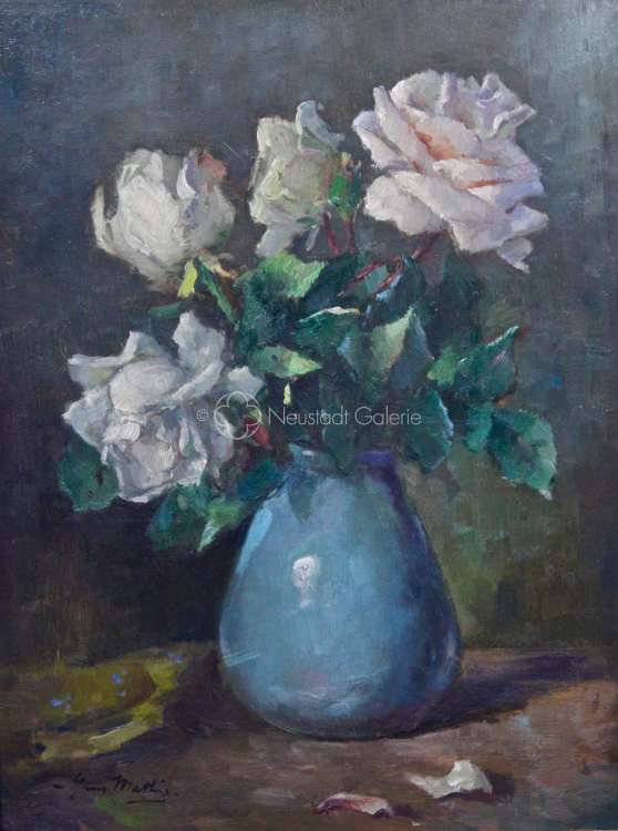 Hans Mathis - Bouquet de roses blanches dans un vase bleu
