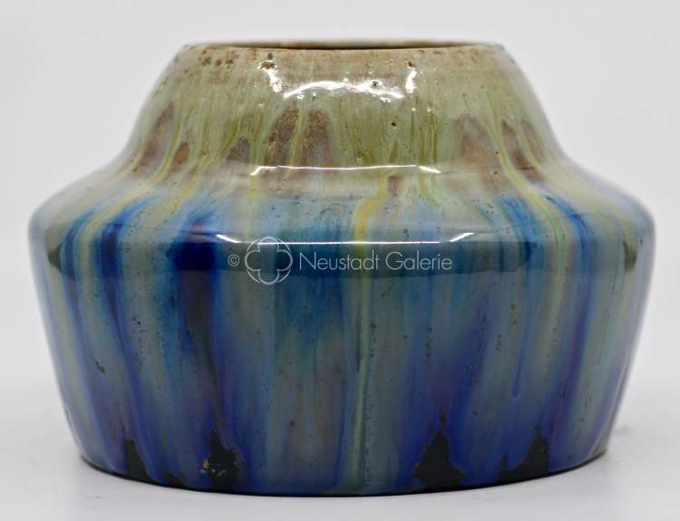 Léon Elchinger - vase à décor flammé construit bleu et vert