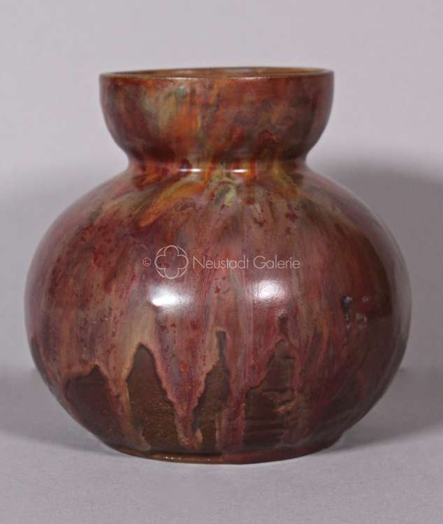Léon Elchinger - Vase boule à coulures contrastées violettes