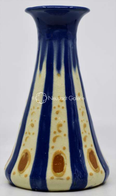 Léon Elchinger - vase conique à motifs de bandes bleus et points rouges
