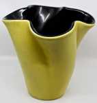Fernand ELCHINGER Grand vase de forme libre de couleur bicolore noir et jaune céramique années 50. Fernand Elchinger