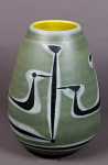 . Fernand Elchinger. Très grand vase à décor d oiseaux stylisés sur fond vert antique