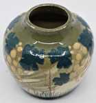 Léon Elchinger Vase à décor de pampres de vignes vers 1900 / 1919. Léon Elchinger