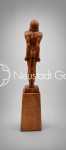 Louis HESSELBARTH (1893 - 1976) Homme nu debout bois sculpté, hauteur 21,5cm. Louis Hesselbarth